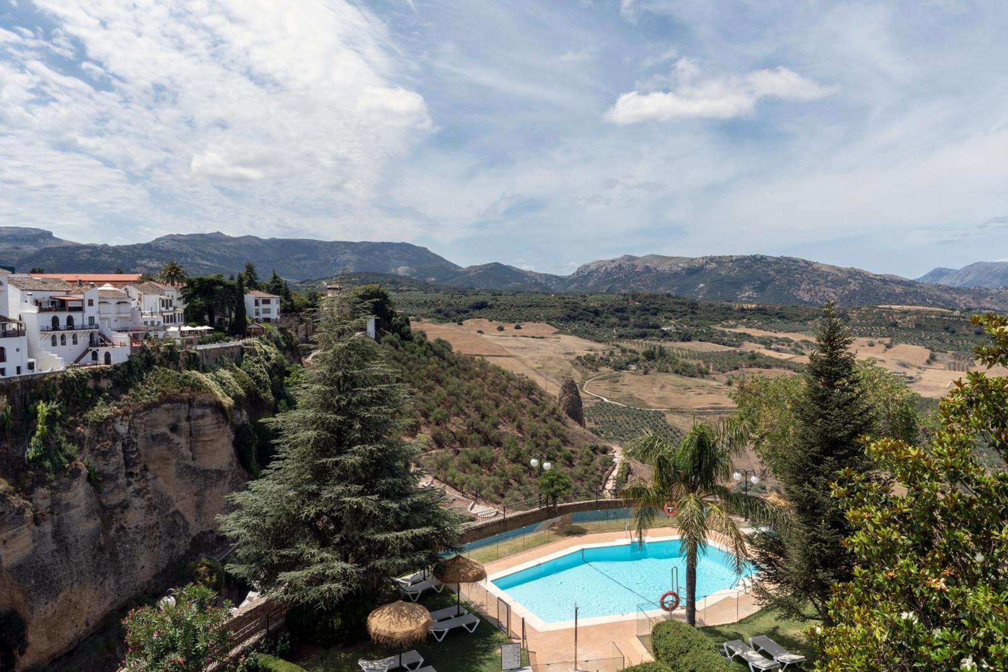 Parador De Ronda Bagian luar foto